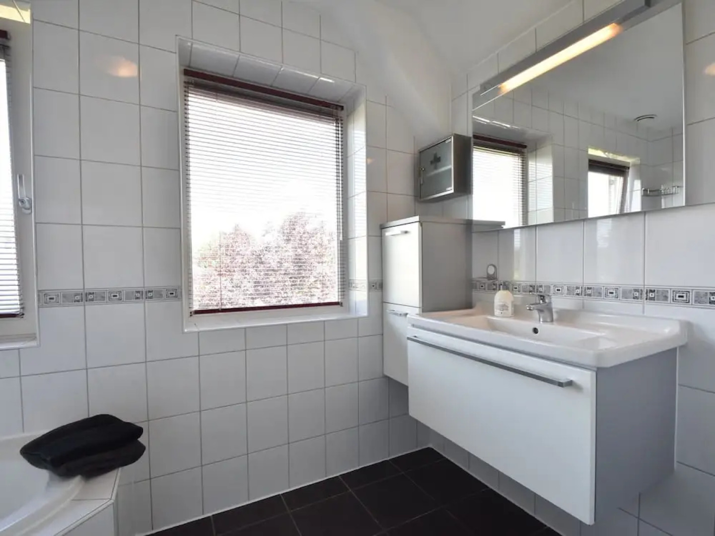 Spacious Holiday Home in Zeewolde With Garden