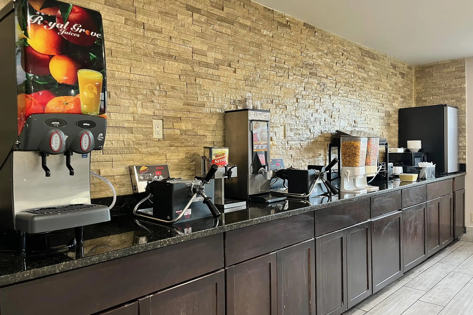 Baymont by Wyndham Indianapolis Airport Lynhurst