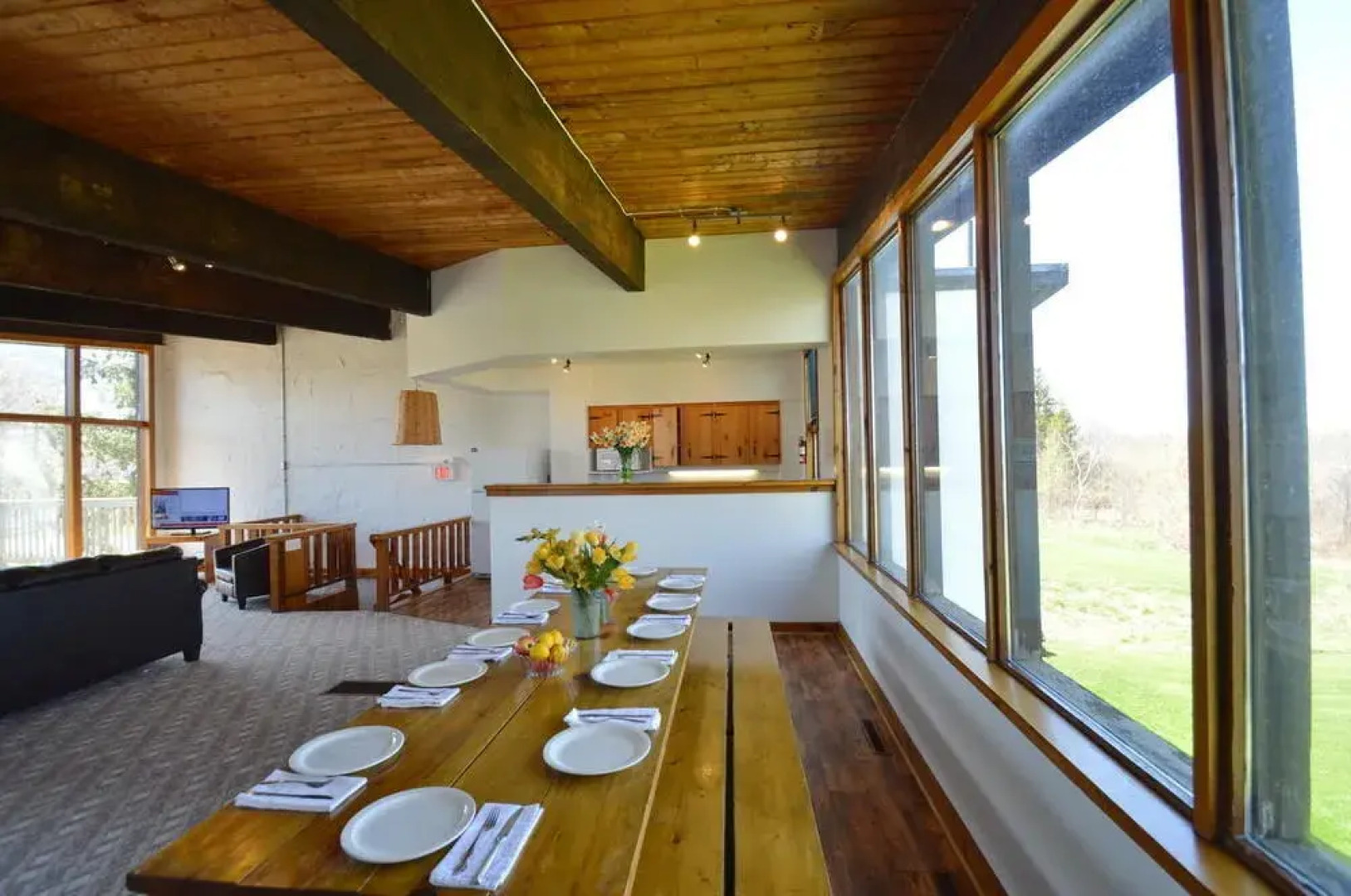 6 Bed Blue Mountain Rental with Hot Tub