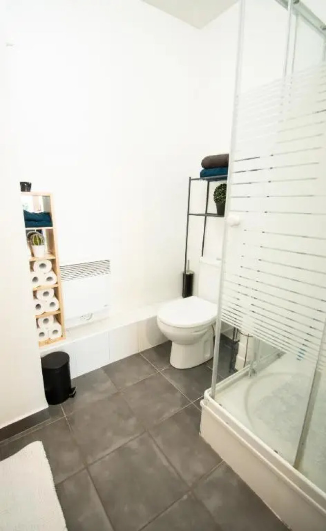 Appartement chic avec parking gratuit à Paris