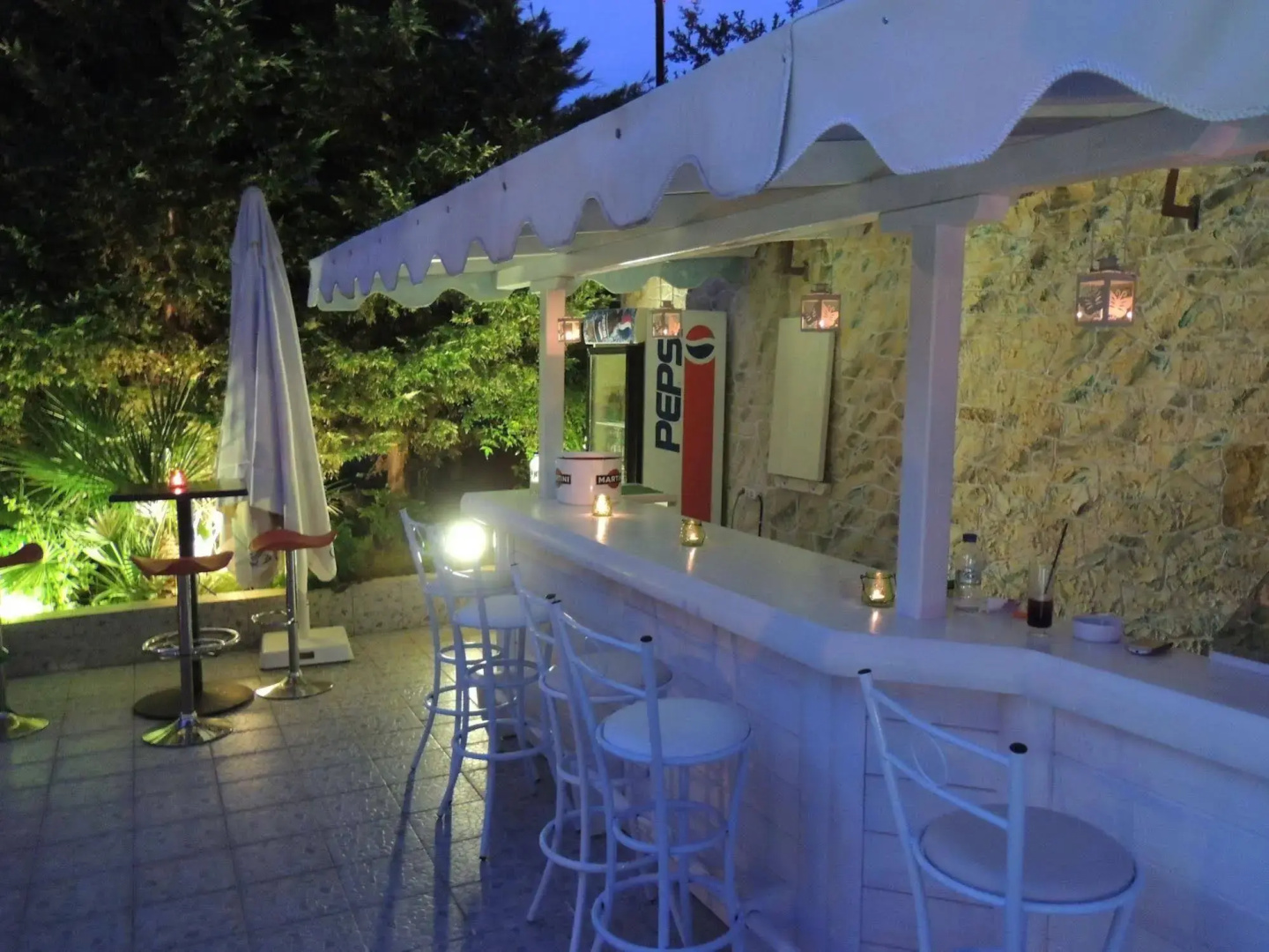 Anny Residences & Suites