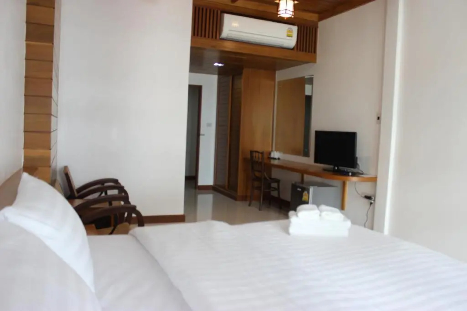 Tree Home Plus Home Stay