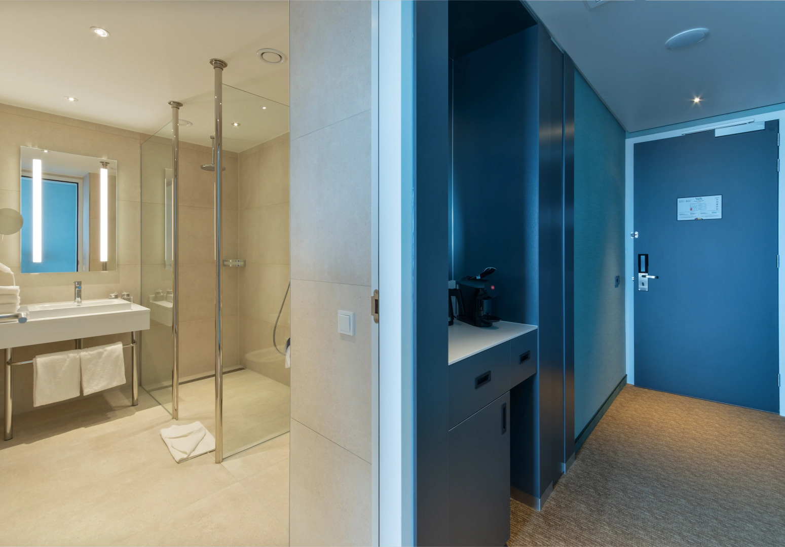 Отель Van der Valk Schiphol A4