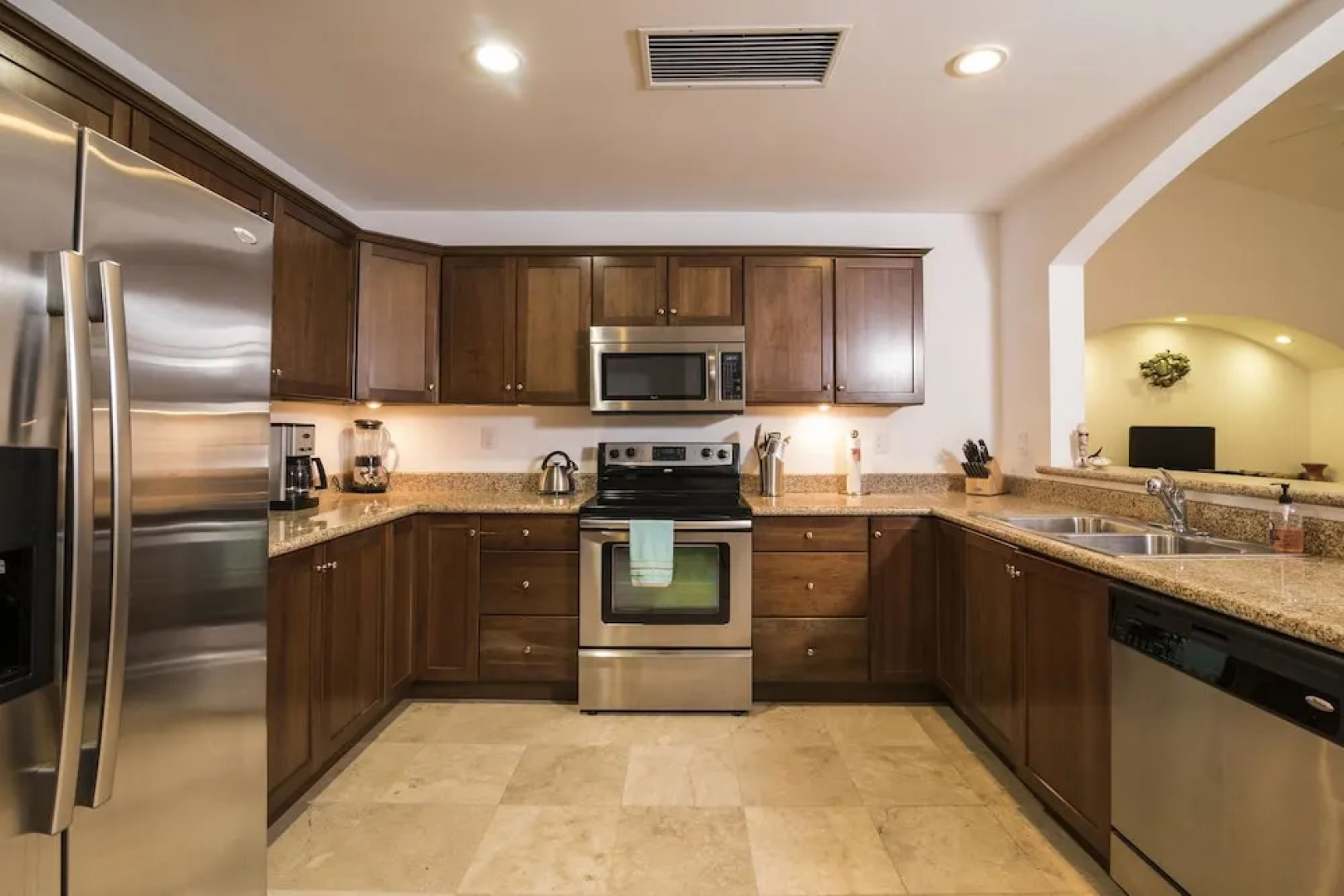 Paraiso Del Mar Resort D601 3 Bed by Casago