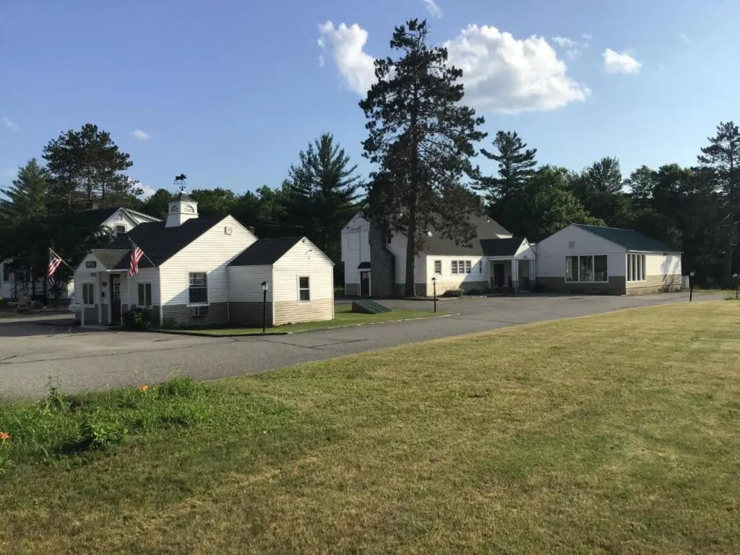 Stonybrook Motel & Lodge