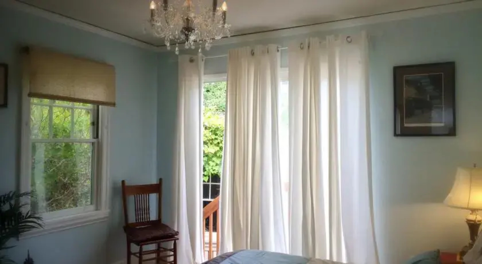 Claremont Court House