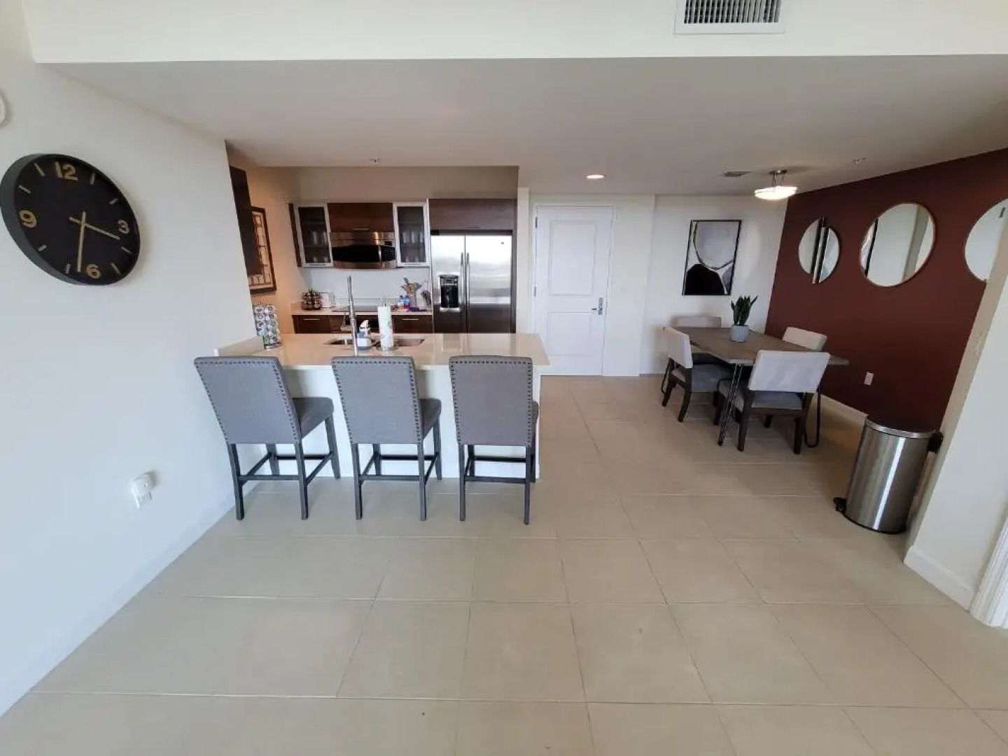 2br2bd, Downtown, Cal King