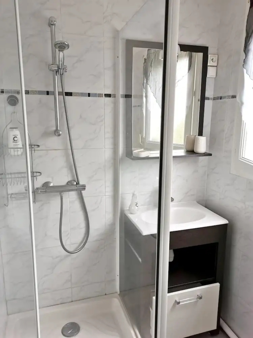 Apartment With 2 Bedrooms in Dieppe, With Furnished Garden and Wifi - 1 km From the Beach