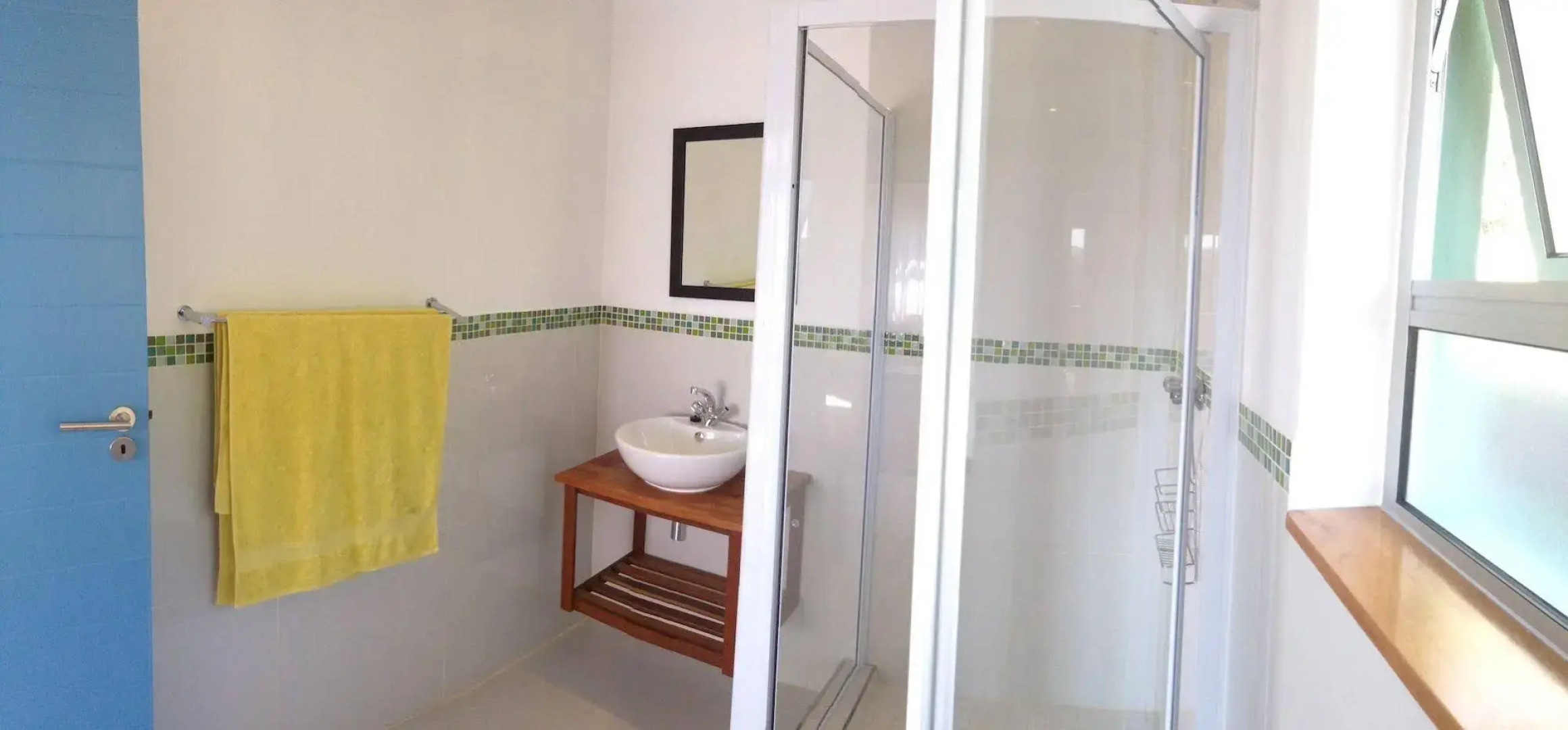 Buccaneers Backpackers