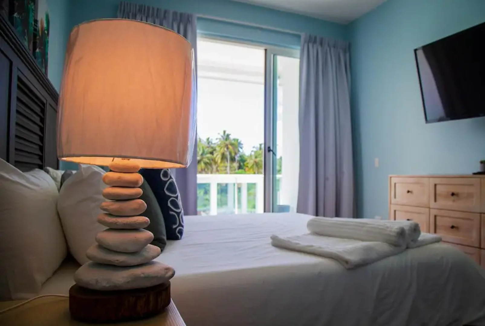 Playa Bonita Apartment at Lake View 32B