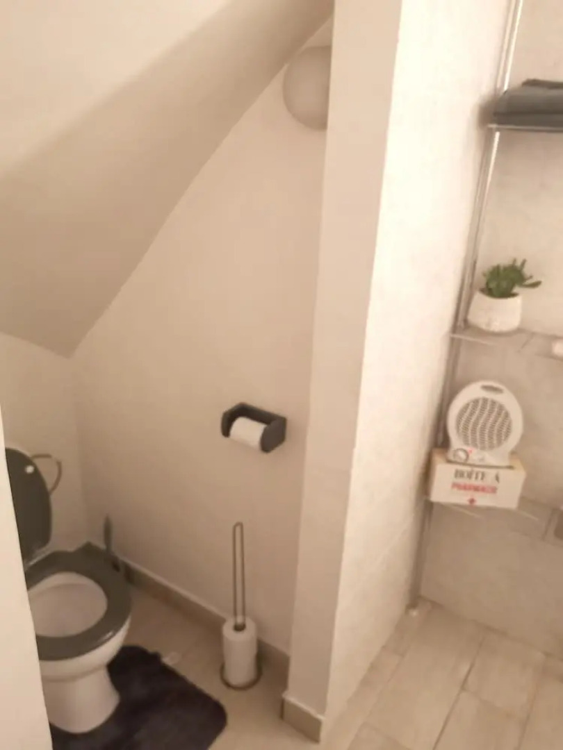 Apartment with 2 Bedrooms in Villeneuve-Le-Roi, with Wifi