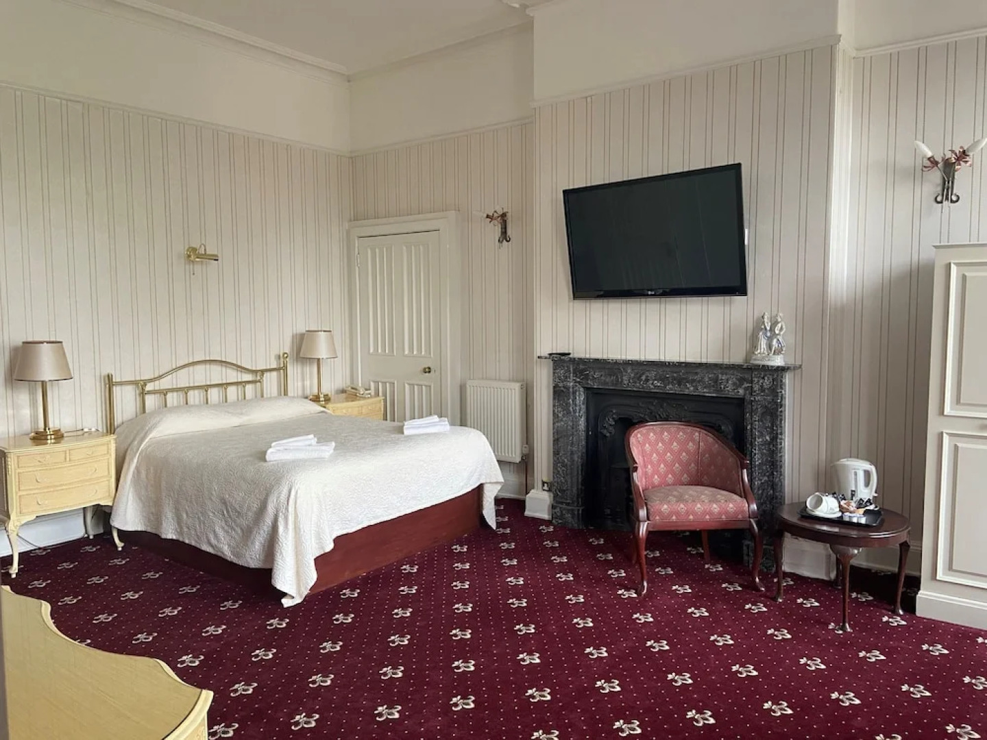 Baskerville Hall Hotel