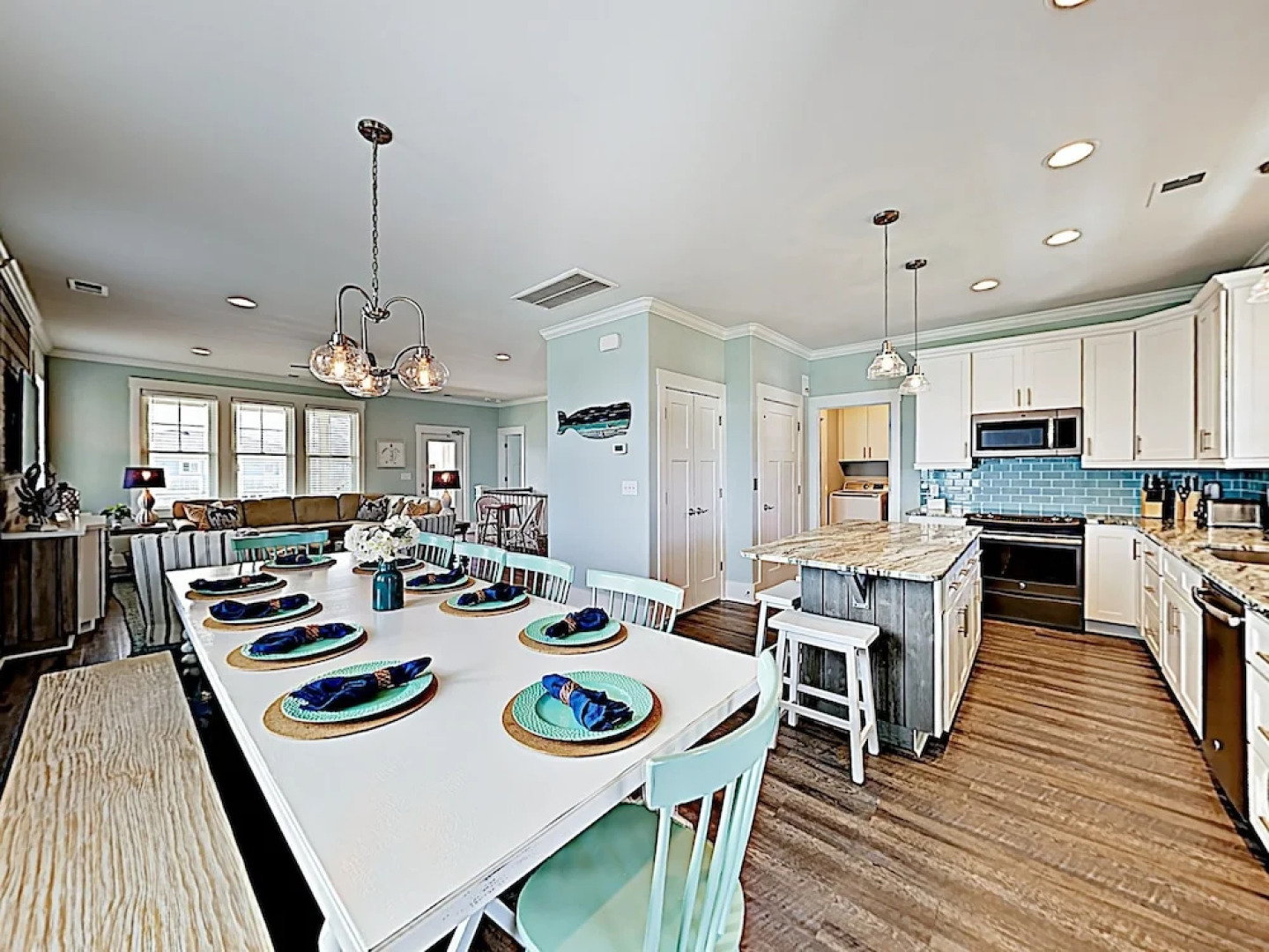 Chic Coastal W/ Pool, Ocean Views, Near Beach 4 Bedroom Home