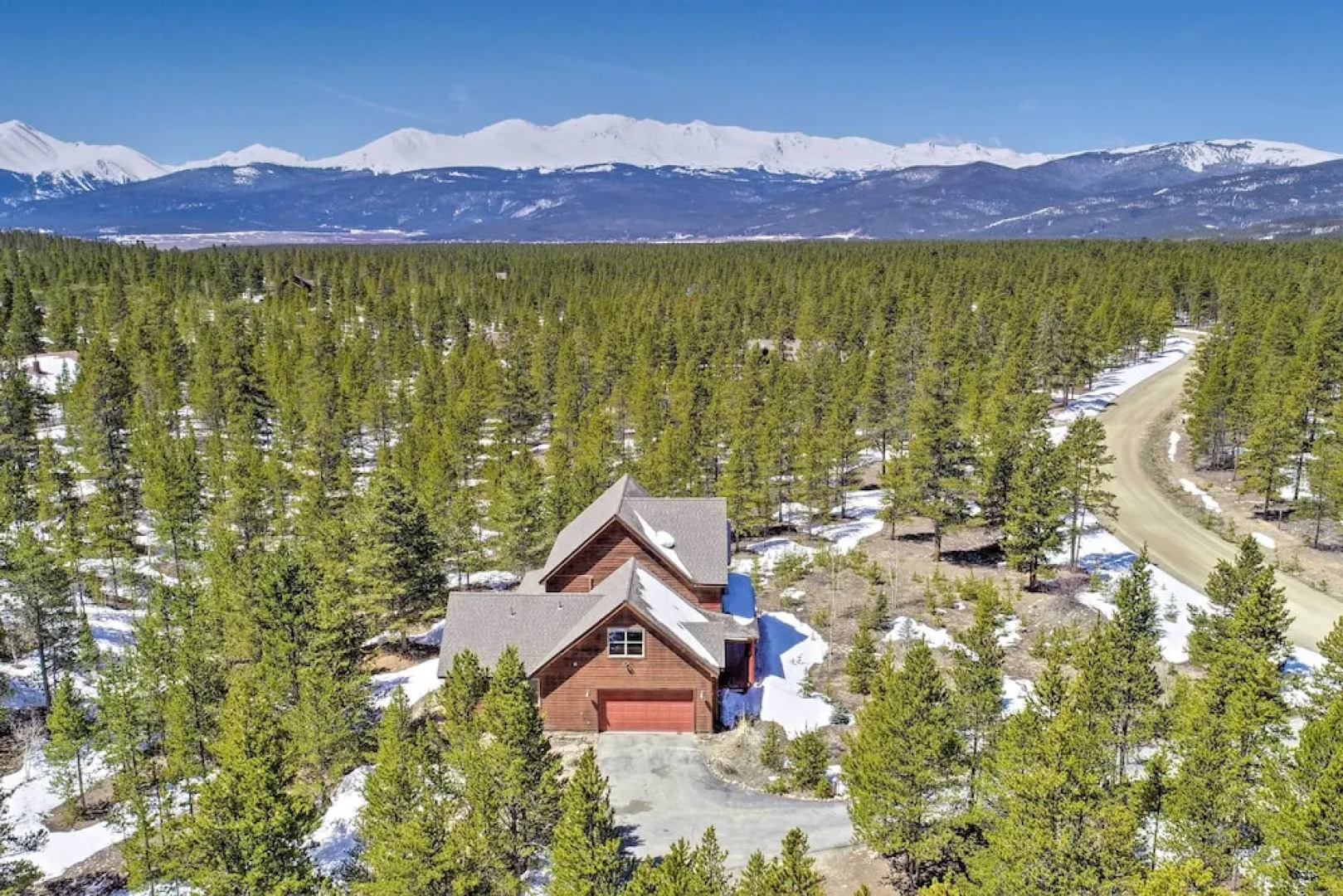 'rocky Bear Lodge' on 2 Acres Near Turquoise Lake