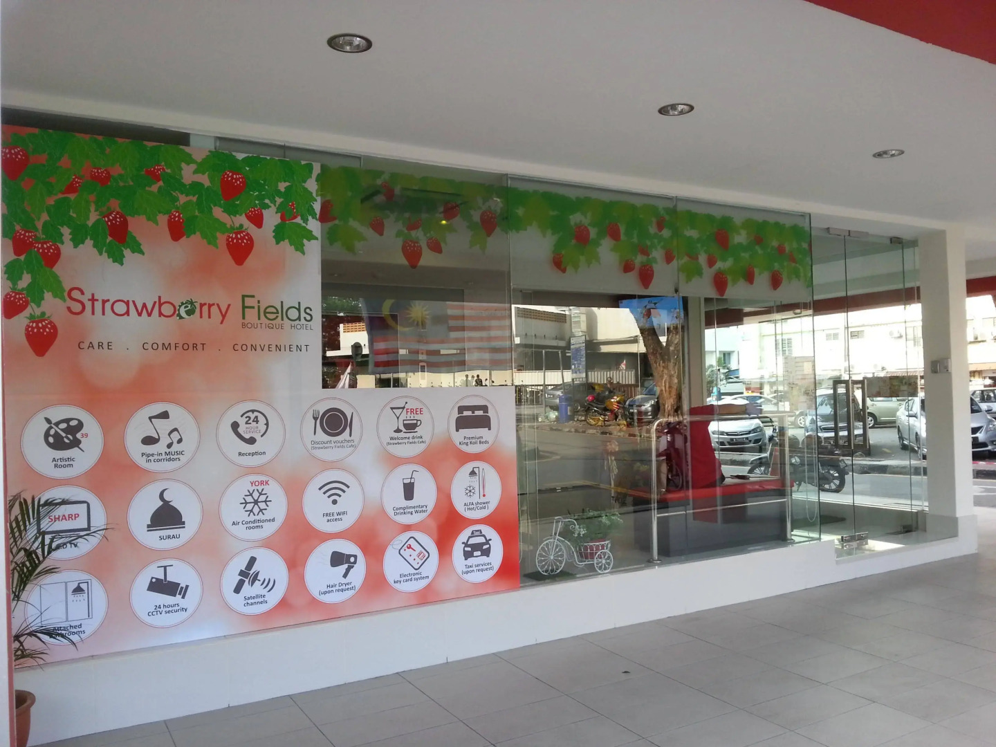 Hotel Strawberry Fields