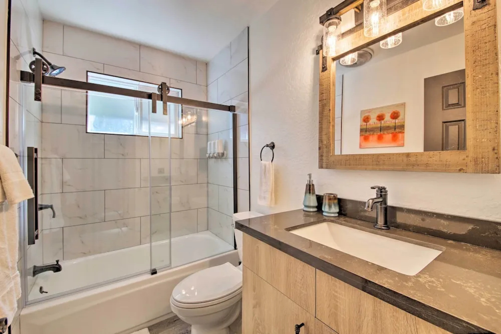 Bikes + Game Room: Lovely Lake Arrowhead Home!