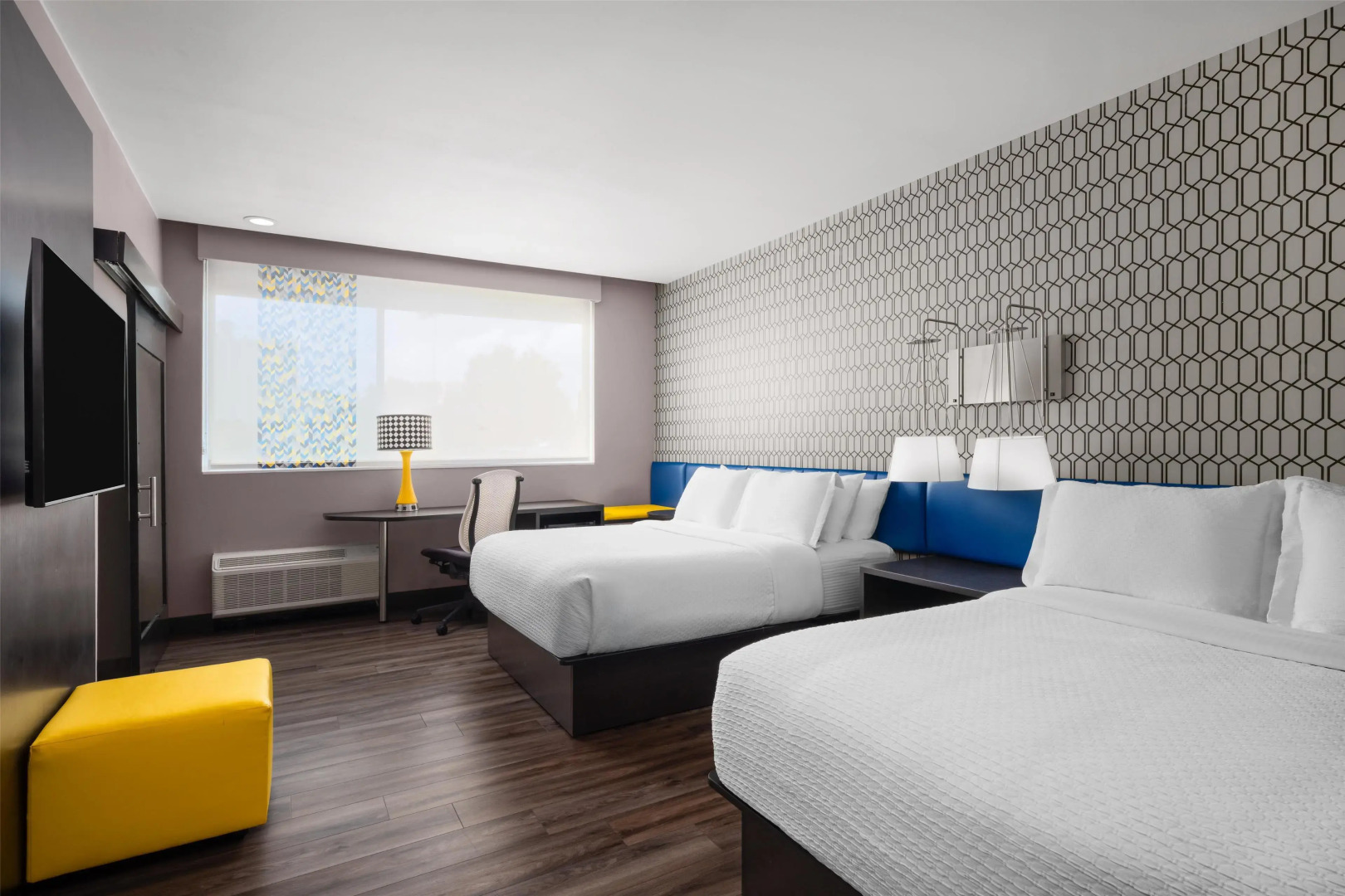 GLō Best Western Enid OK Downtown/Convention Center Hotel