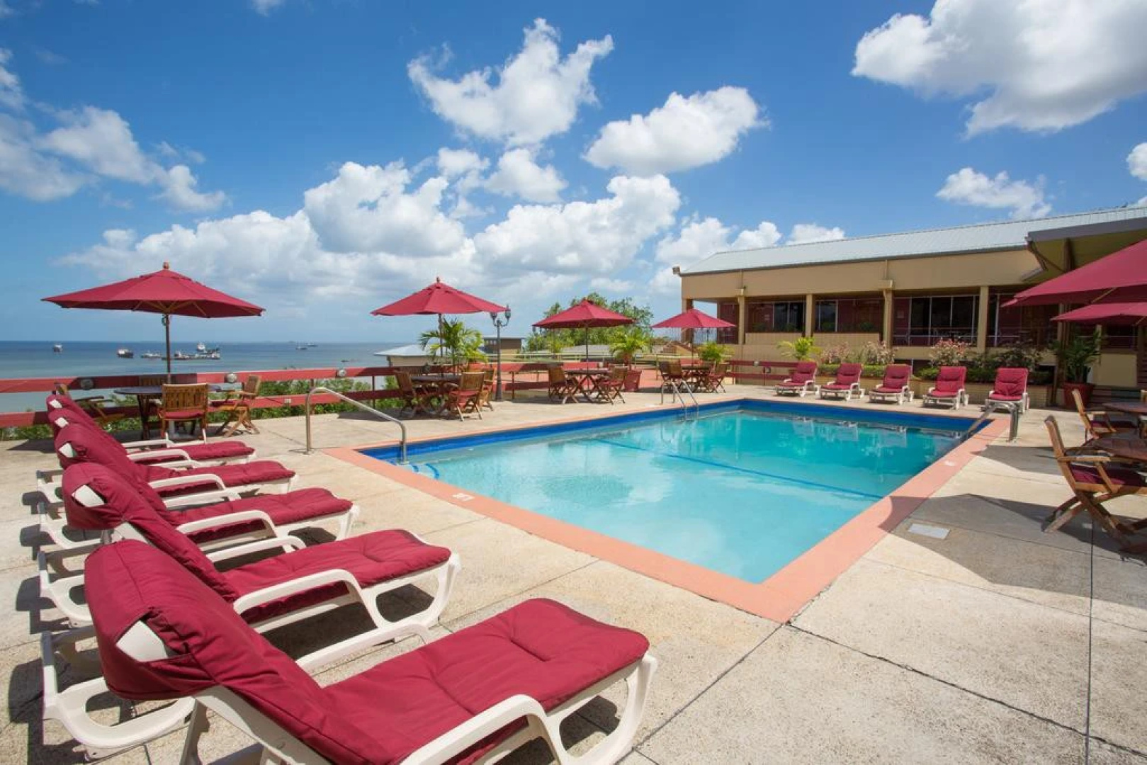 Cara Suites Hotel & Conference