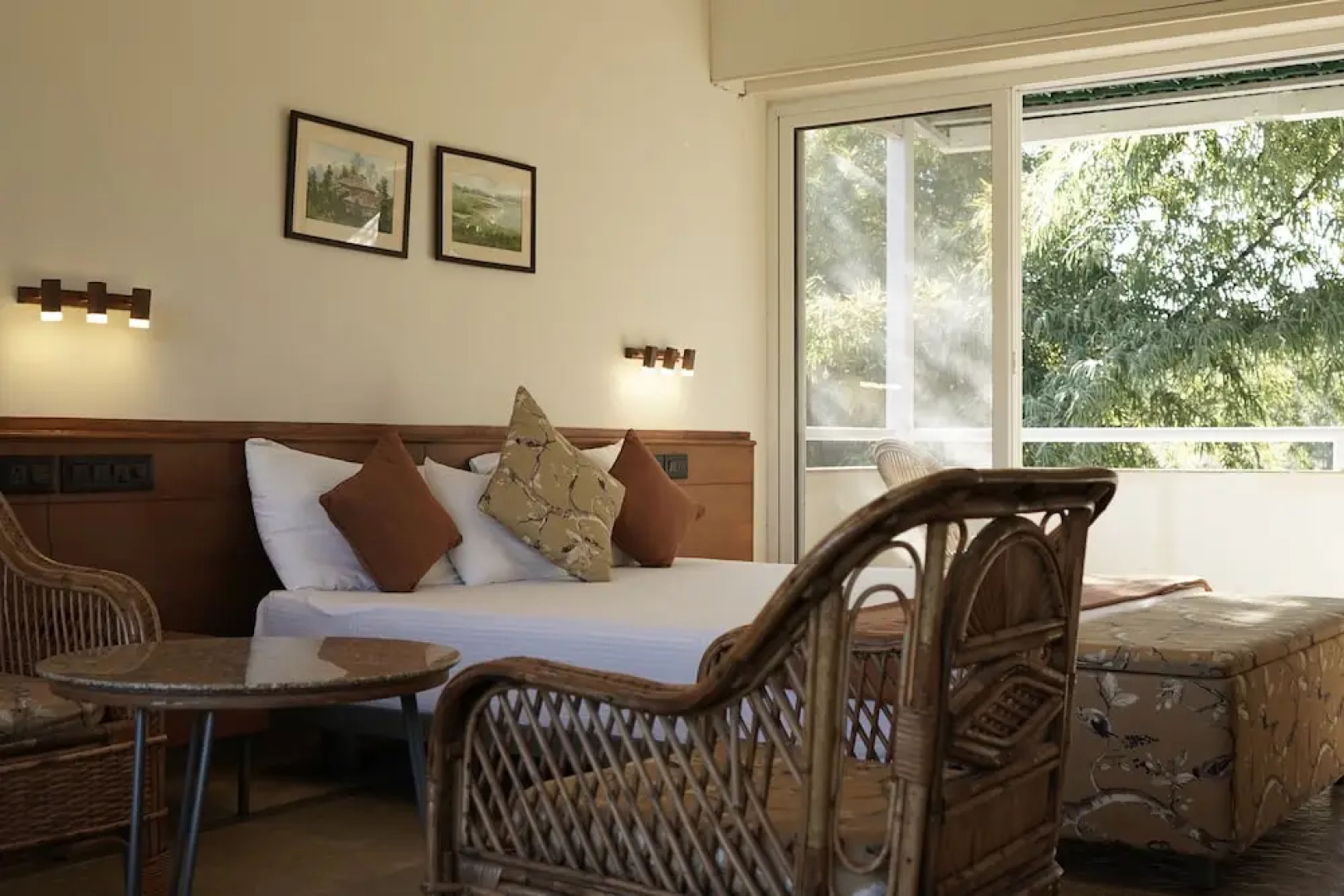 Village Machaan Resort