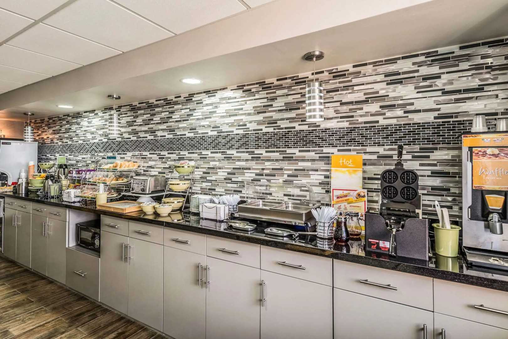 Quality Inn Grove City - Columbus South