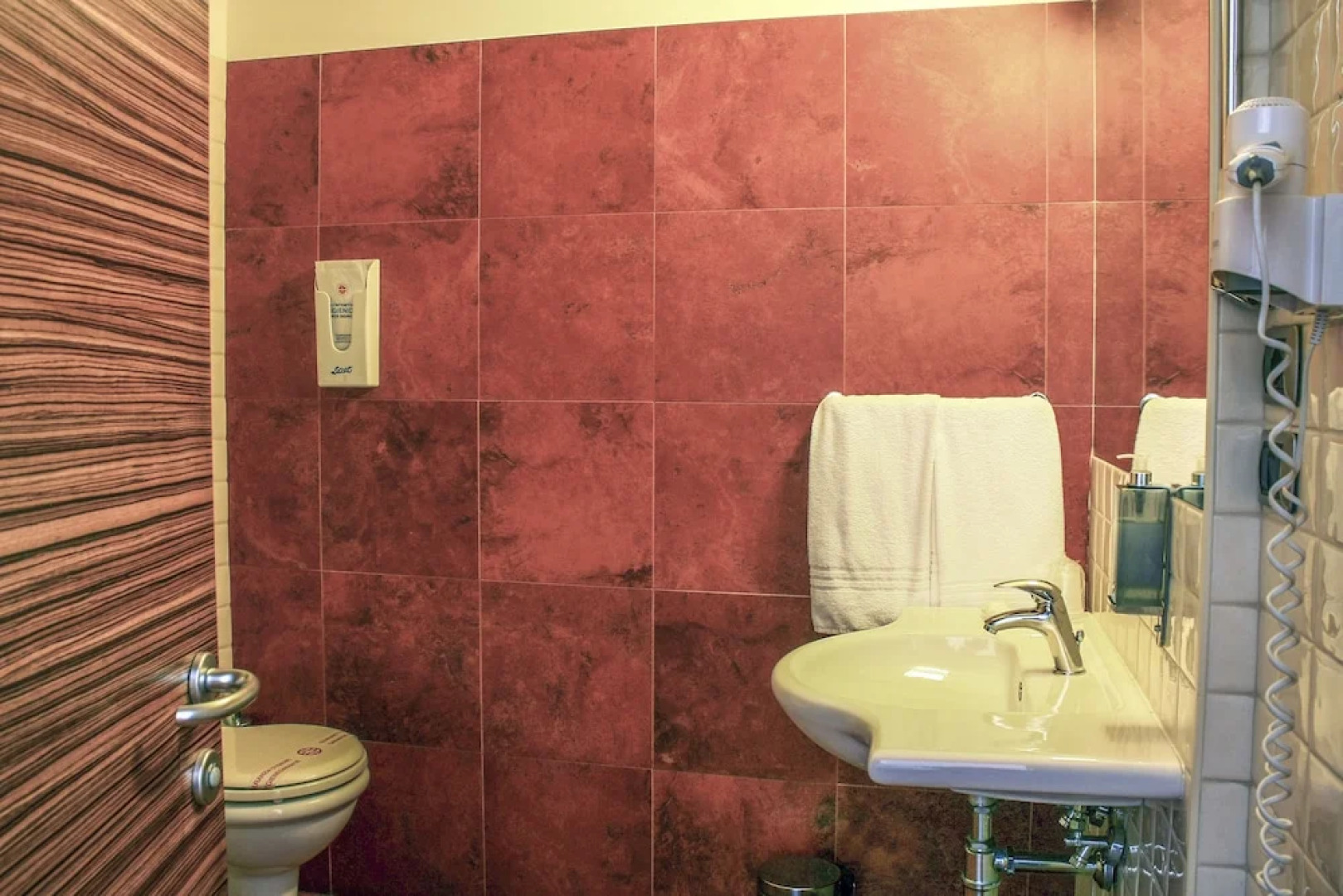 Hotel Bed & Business