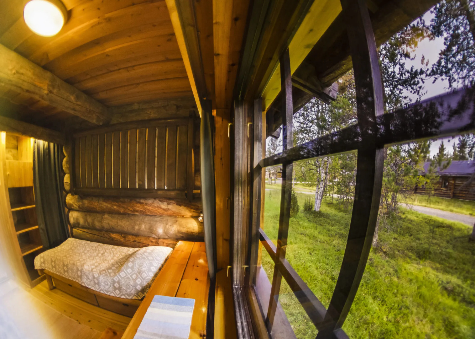 Kuukkeli Log Houses Porakka Inn