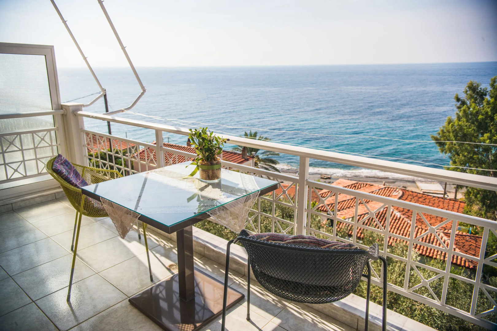 Maria Plomari Apartments