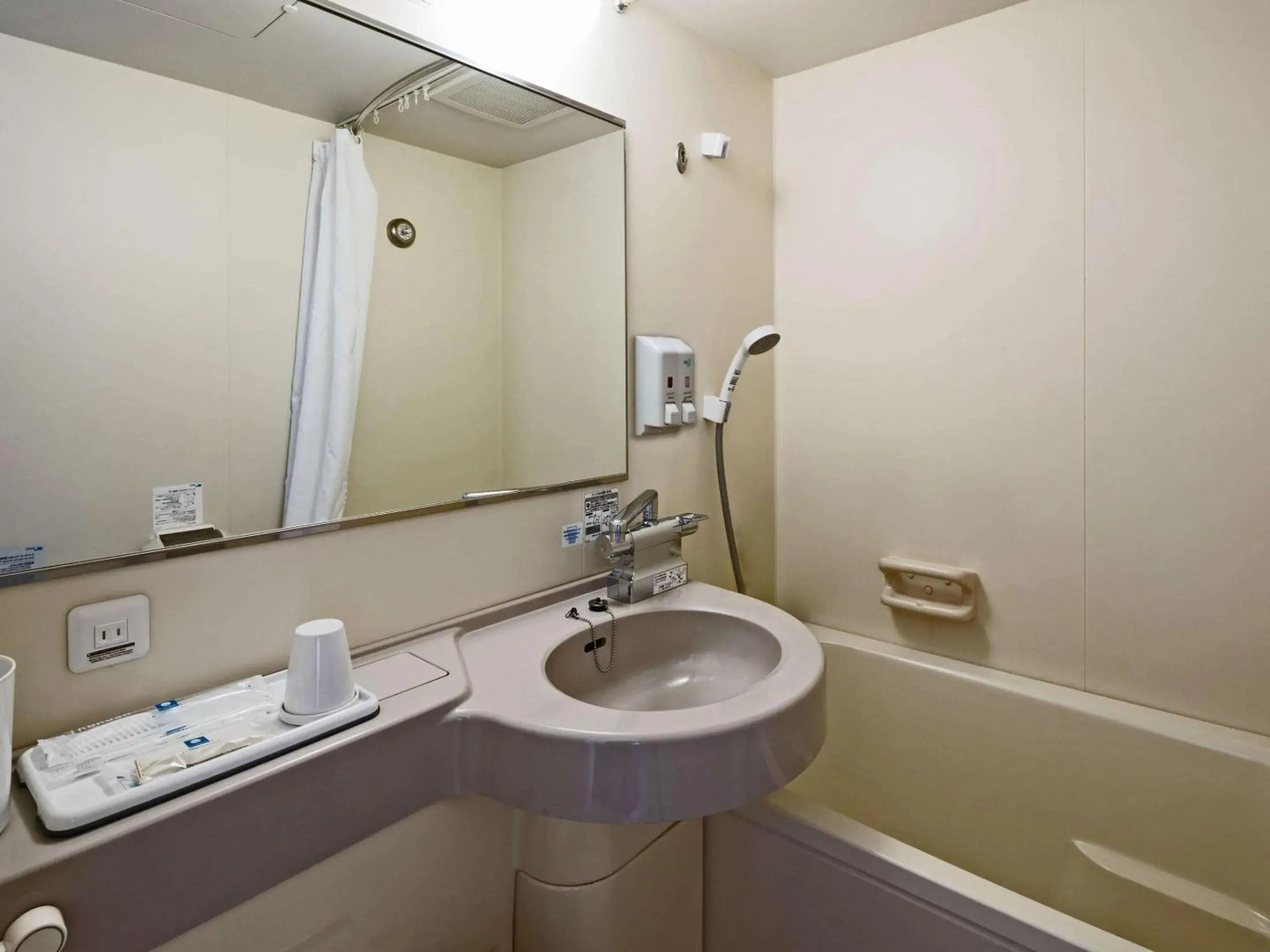 Comfort Hotel Yokohama Kannai