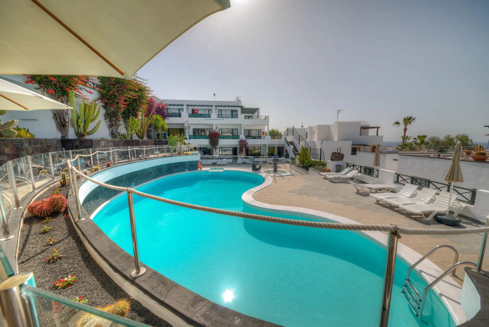 Apartamentos La Moraña