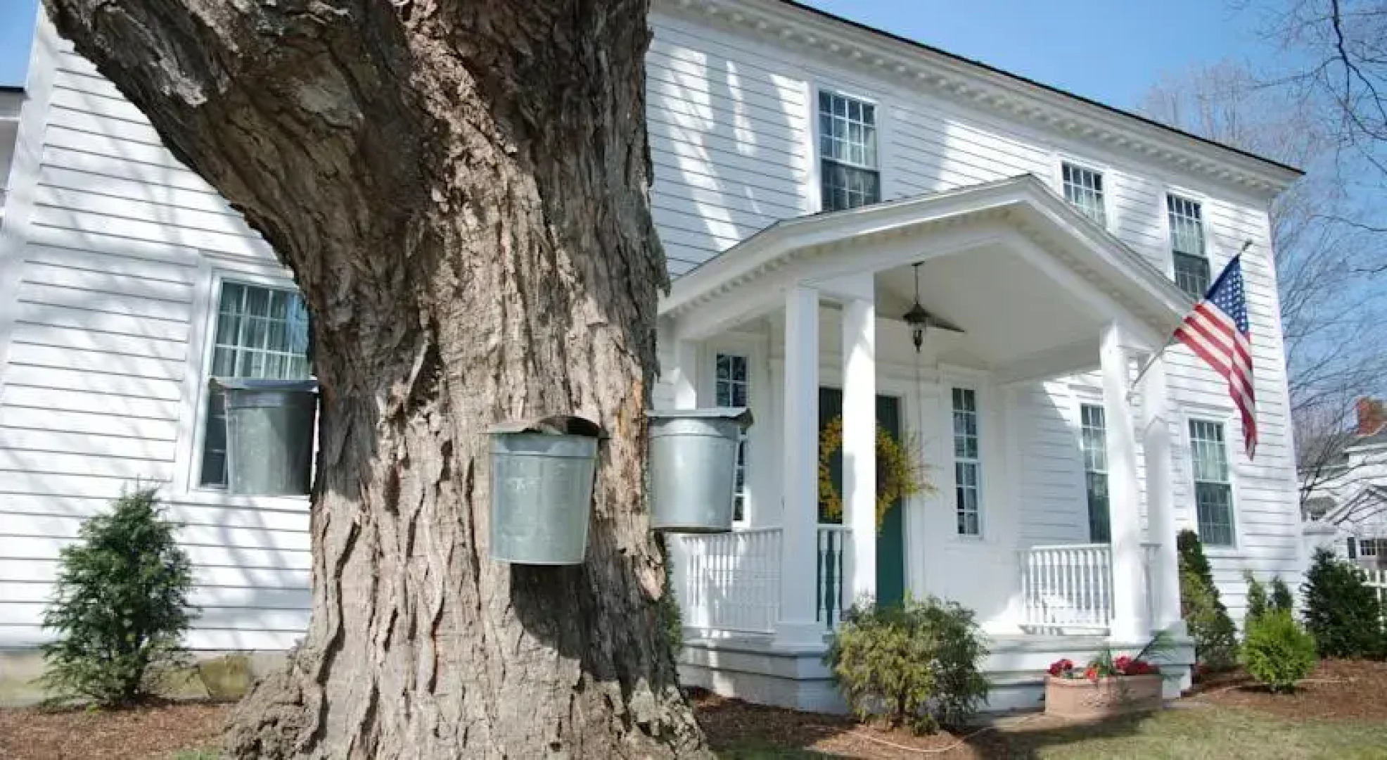 Applewood Manor Bed & Breakfast