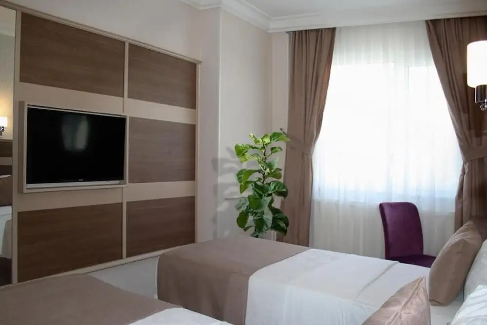 Sembol Hotel
