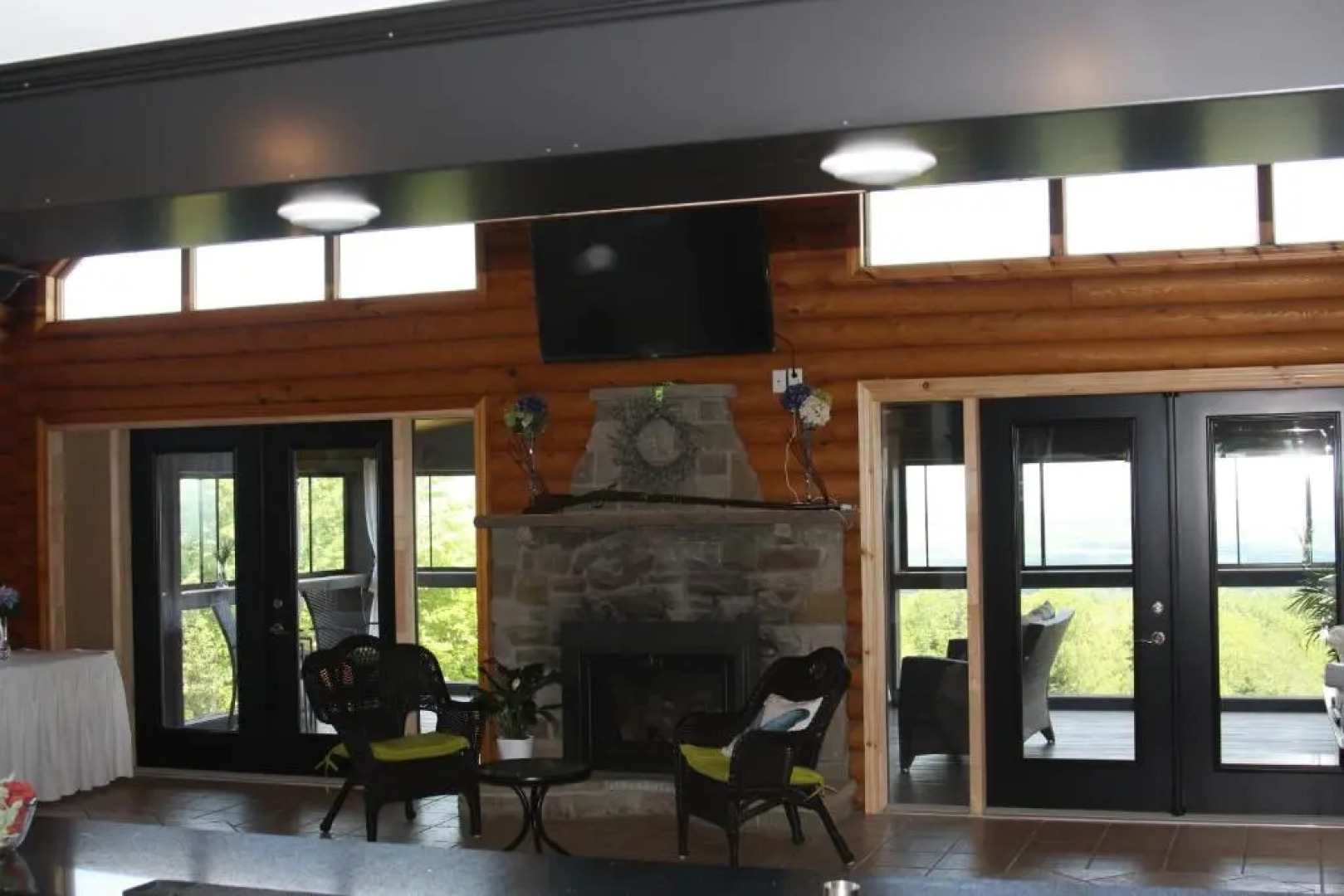 Smith Rock Chalets & Retreat