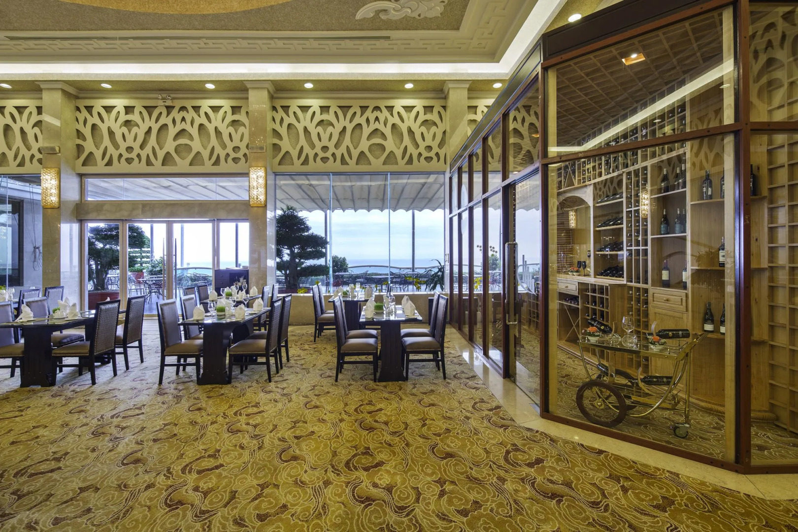 Sea Links Beach Hotel