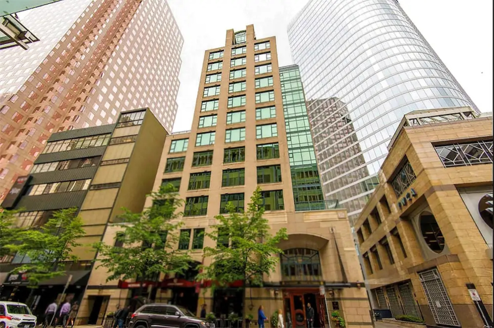 Boutique Downtown Suites - Privately owned