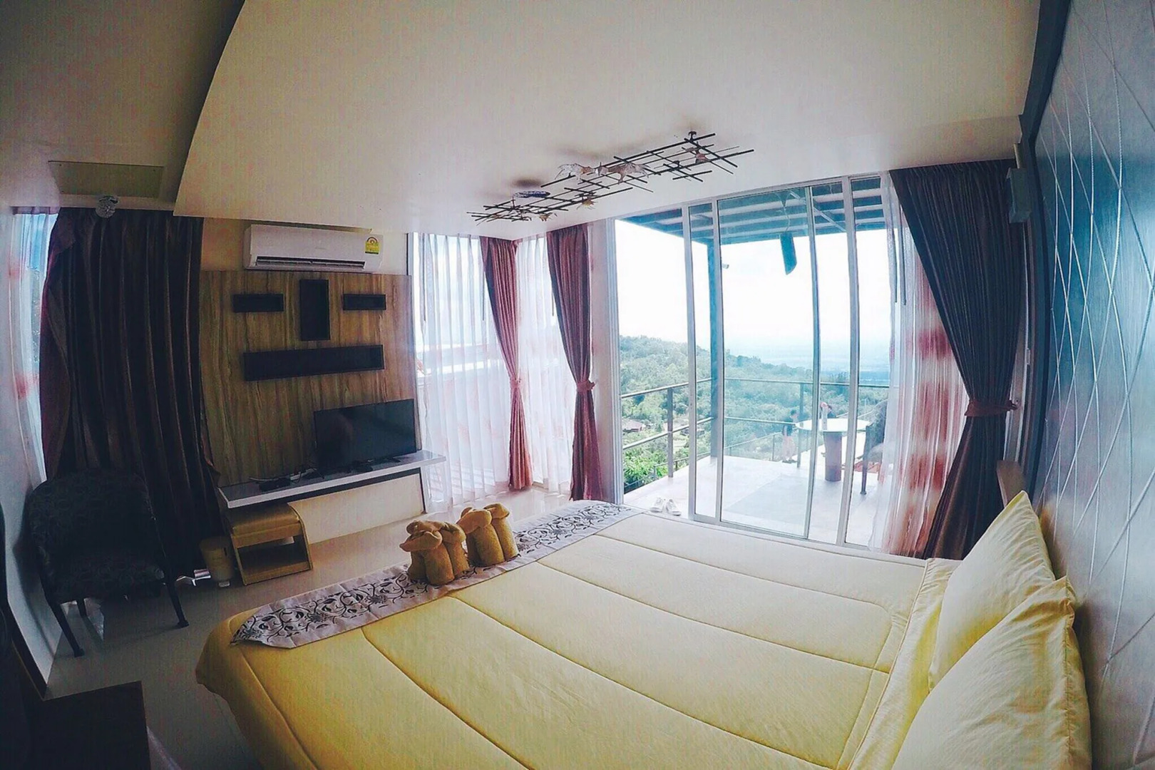 The Resort Angel Hill