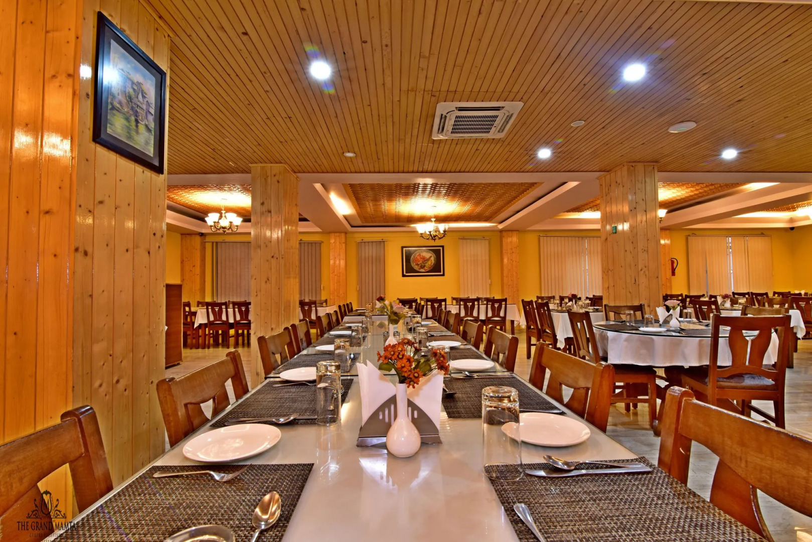 Hotel The Grand Mamta