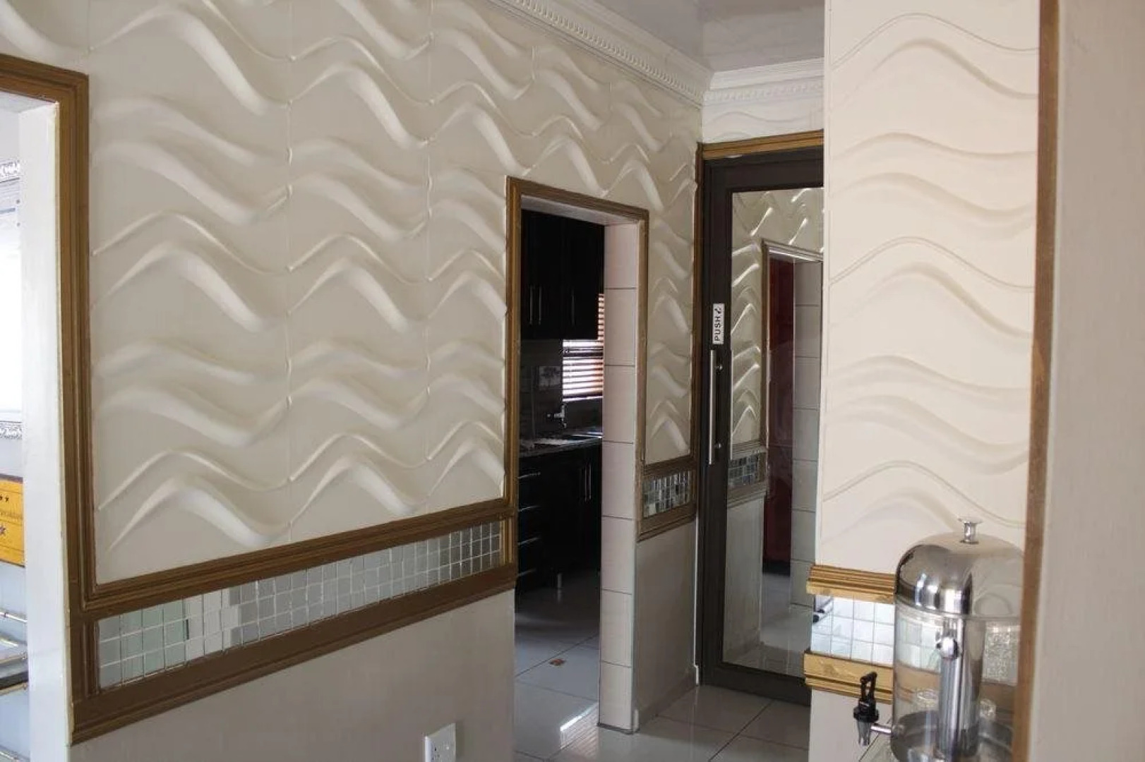 Umqhele Bed  Breakfast