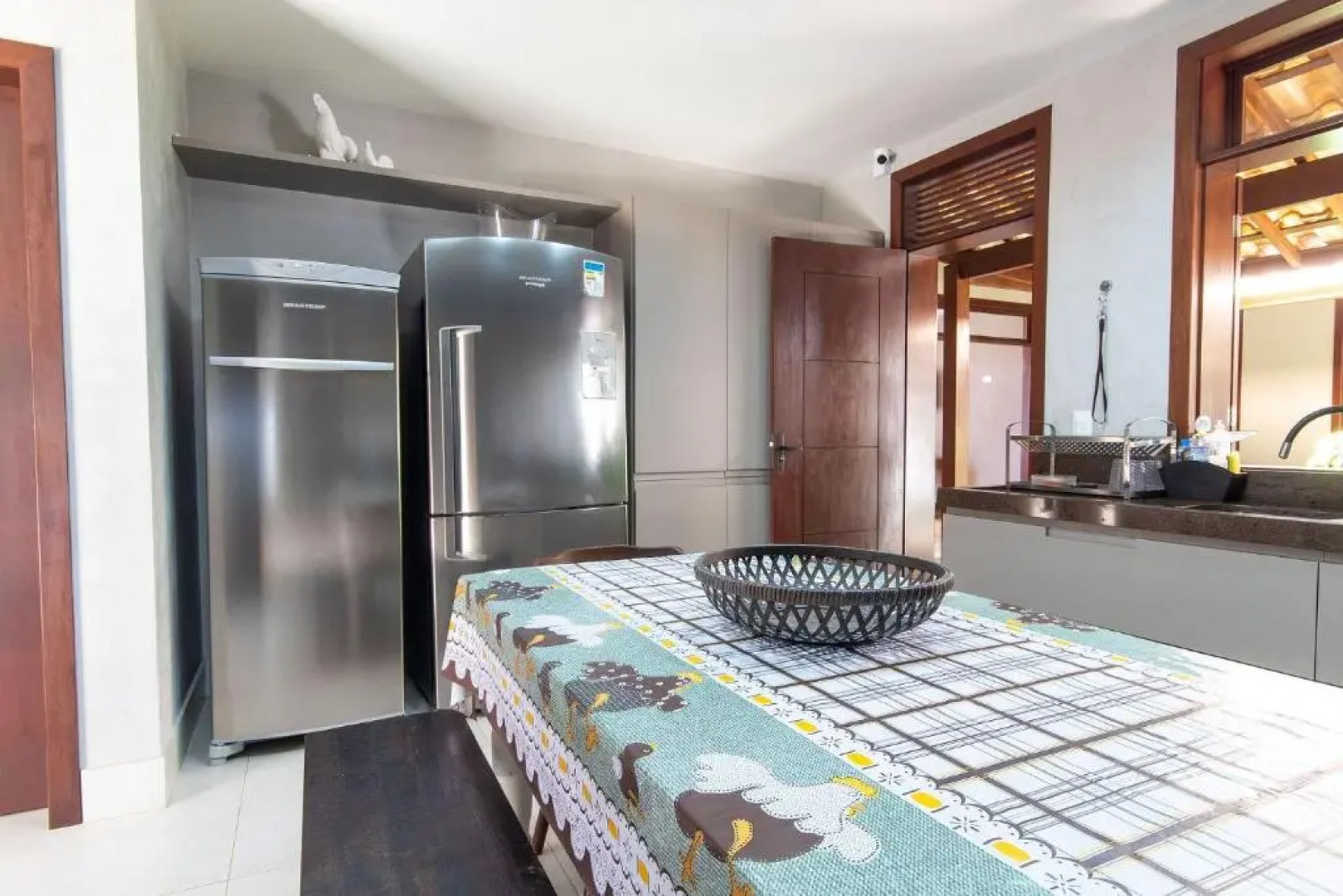 Casa beira mar na Praia de Porto Mirim para 18 pessoas por Carpediem