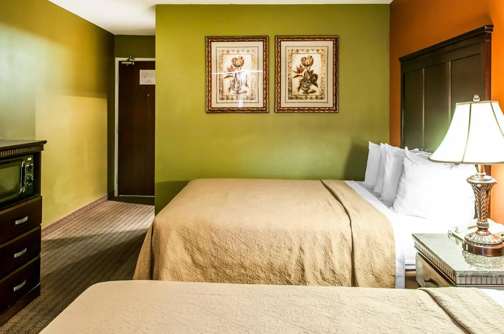 Baymont Inn by Wyndham Farmington