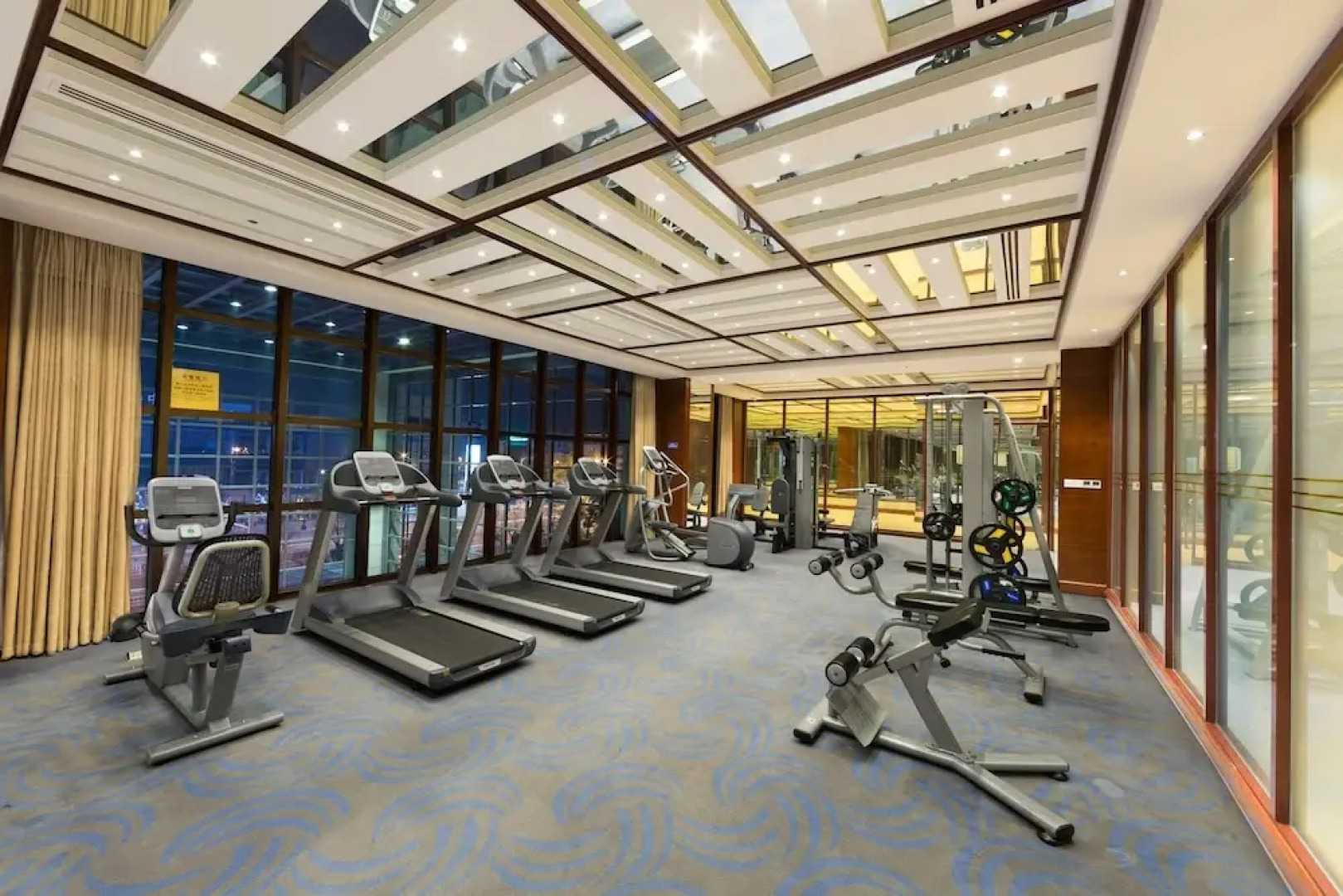 Tai'an Luxury Blue Horizon Hotel