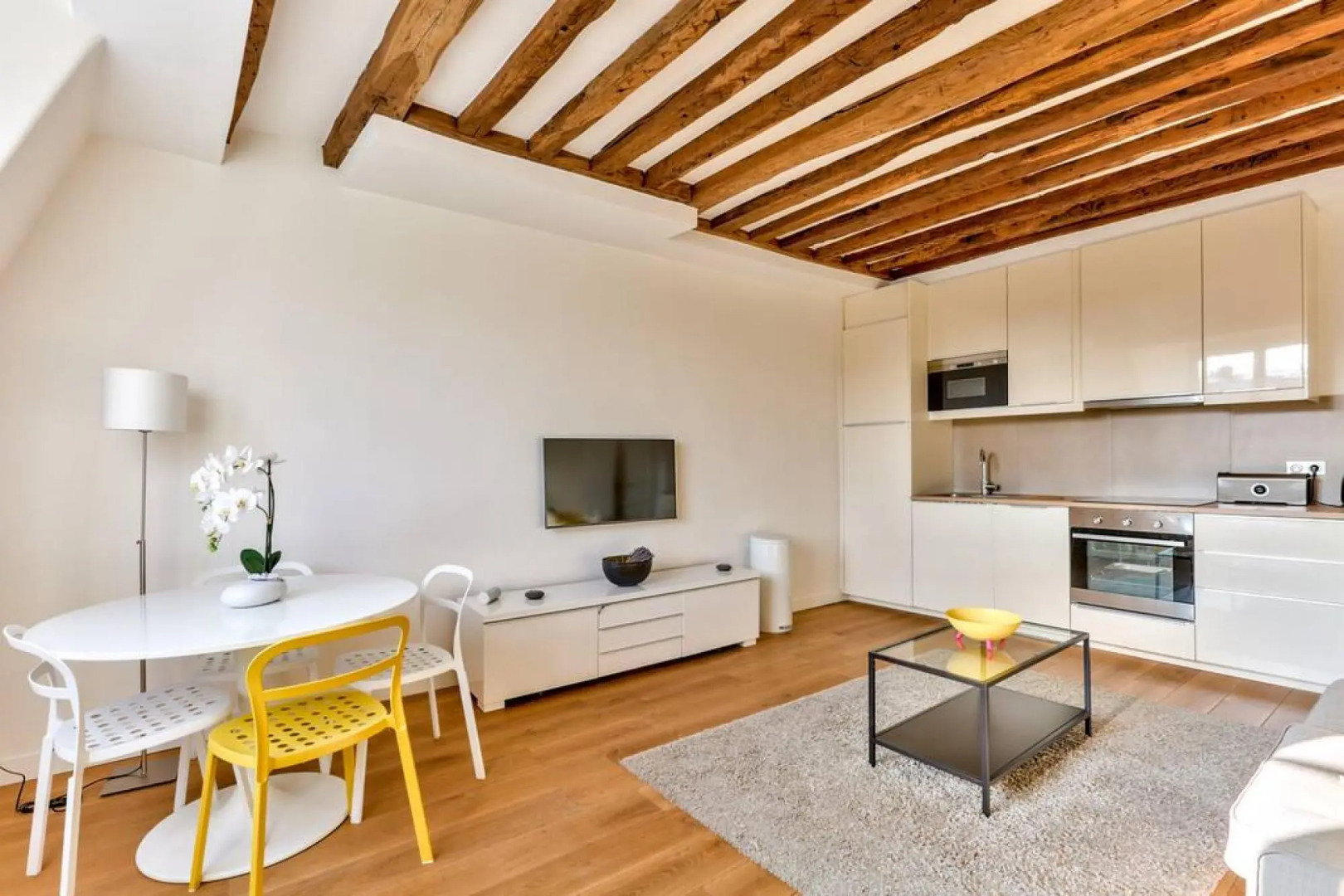 B 357  - VUE IMPRENABLE - Palais Royal