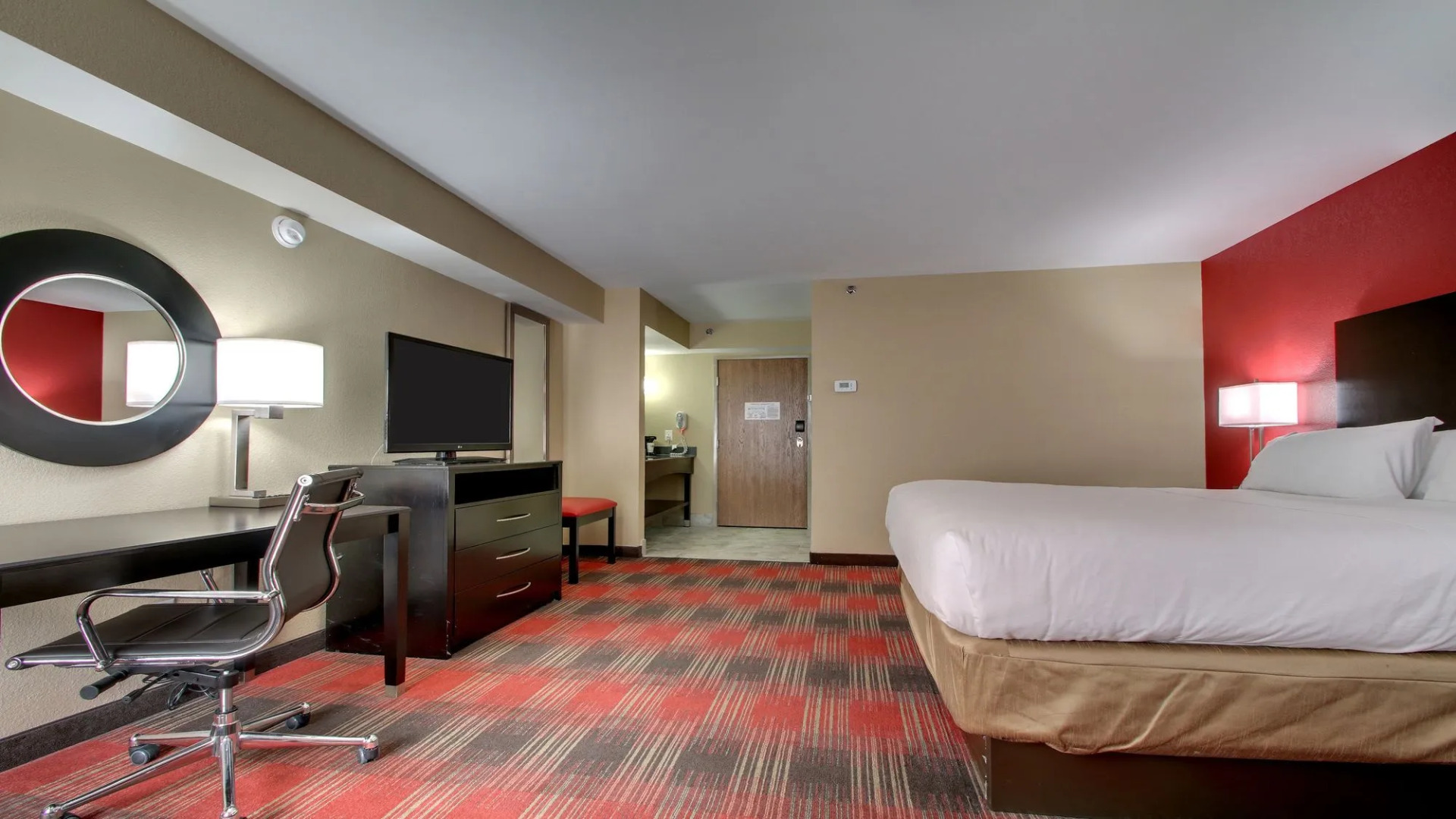 Holiday Inn Express & Suites Jackson Downtown - Coliseum by IHG