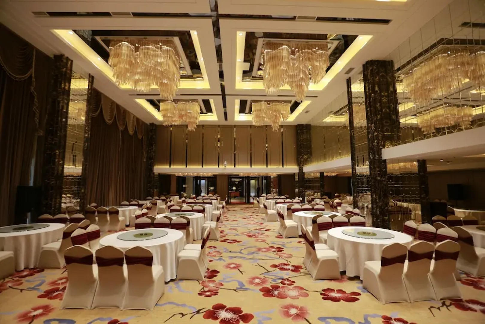 Tianyue Minshan Hotel