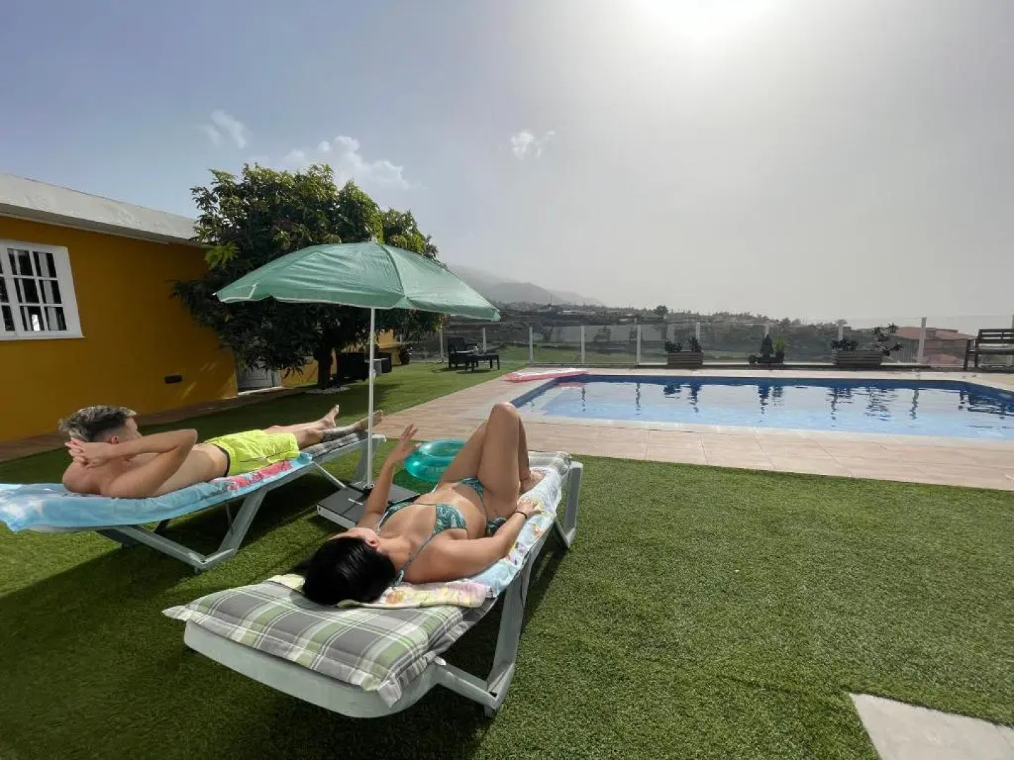 Con Piscina, Vistas, WiFi, AC y Calefacción