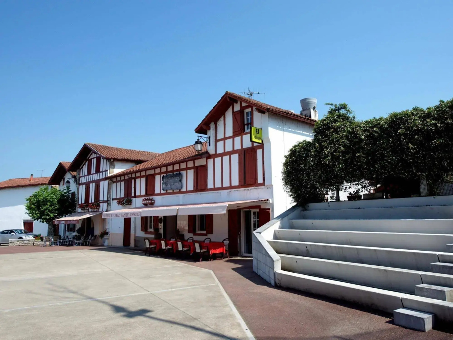 Auberge Chez Tante Ursule