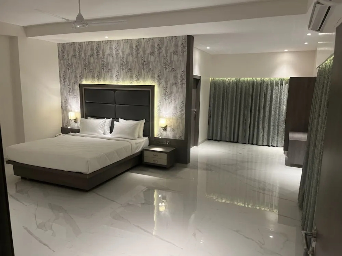 Hotel Ranjitha Palace Raichur