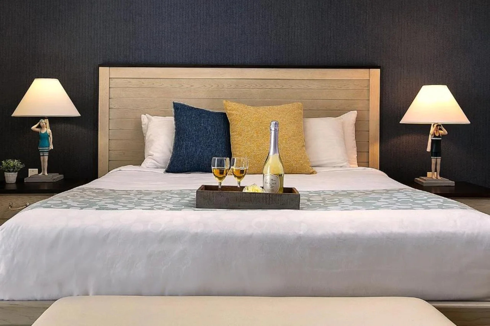 Pismo Lighthouse Suites