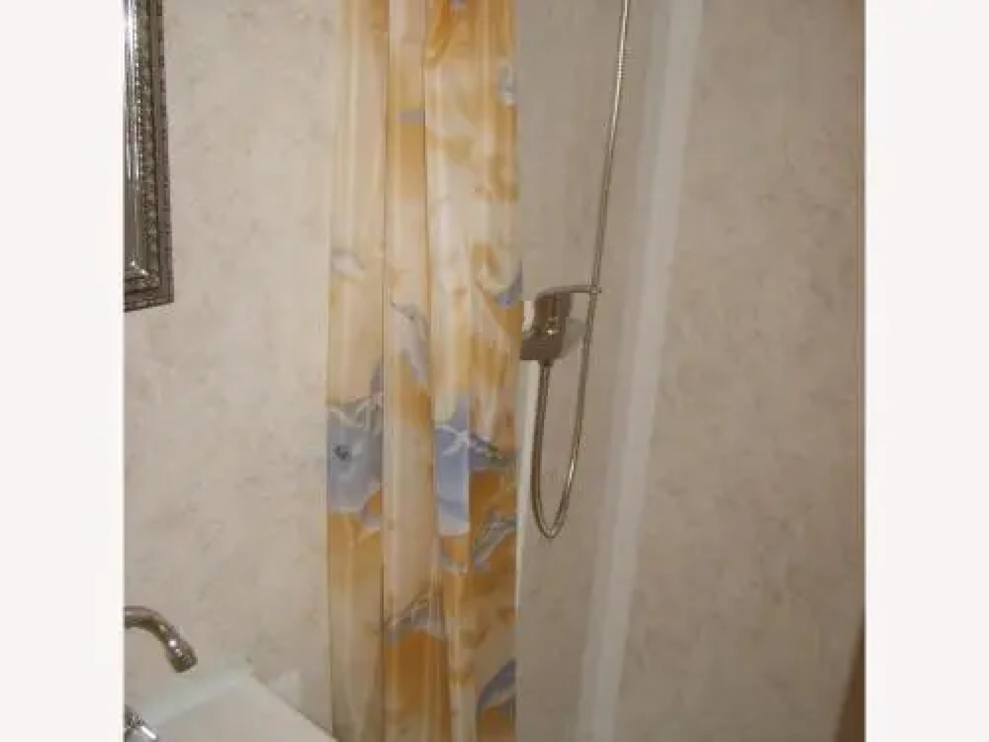 Guest House on Oktyabrskaya 39