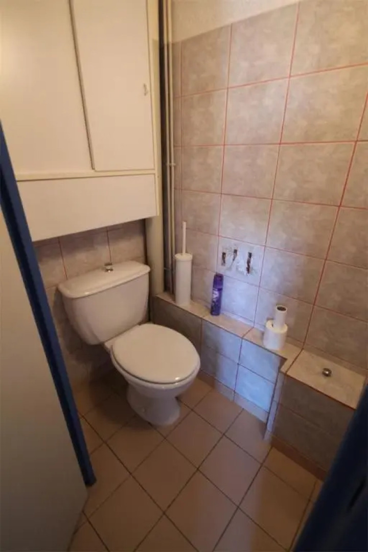 Belle villa climatisée 4 couchages a 100 m de la plage 1 chambre 1 mezzanine terrasse parking dans résidence sécurisée LRVM98