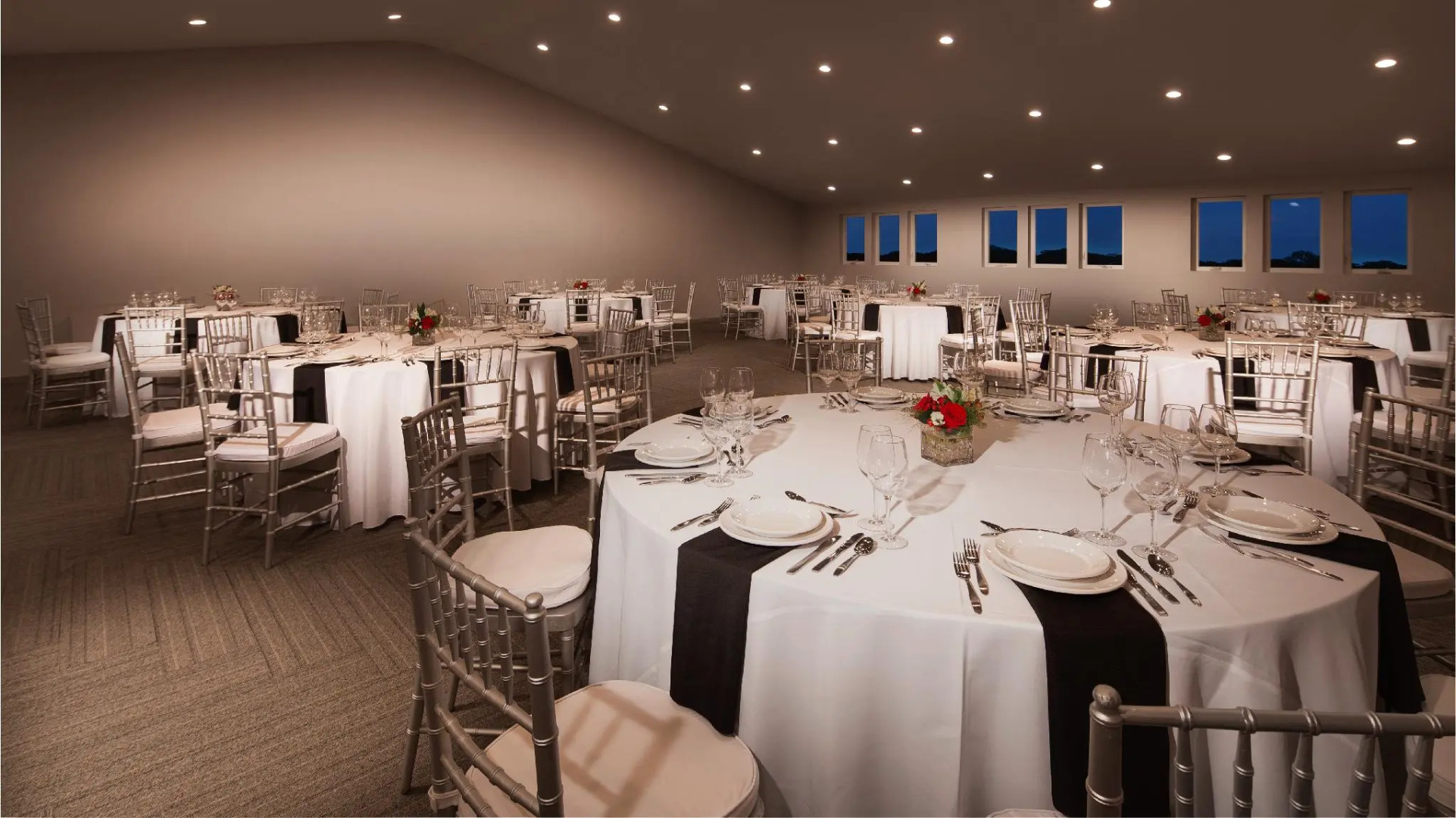 Aiden by Best Western Cape Cod - West Yarmouth